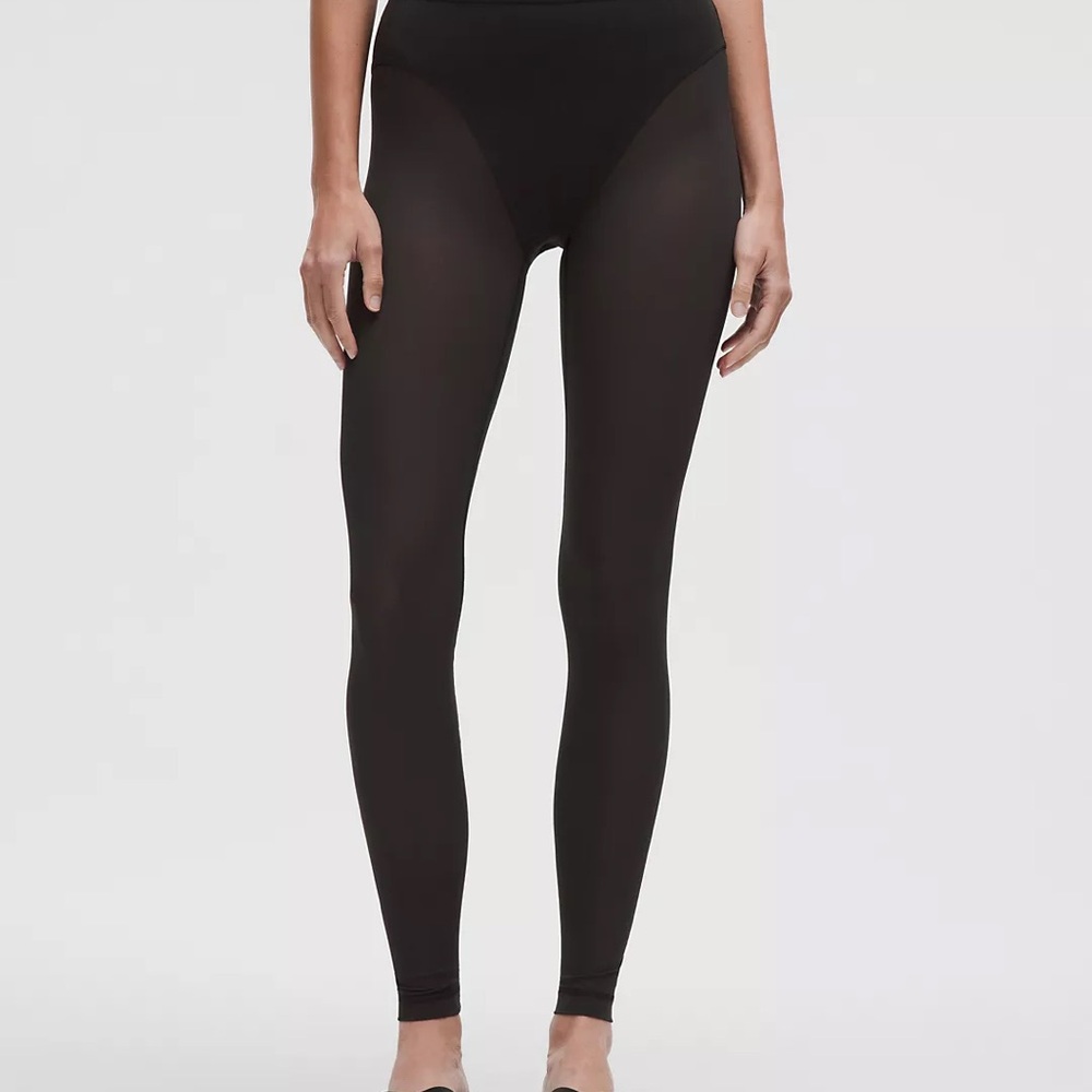 Lululemon Nulu High-Rise Mesh-Leg Tight 28"